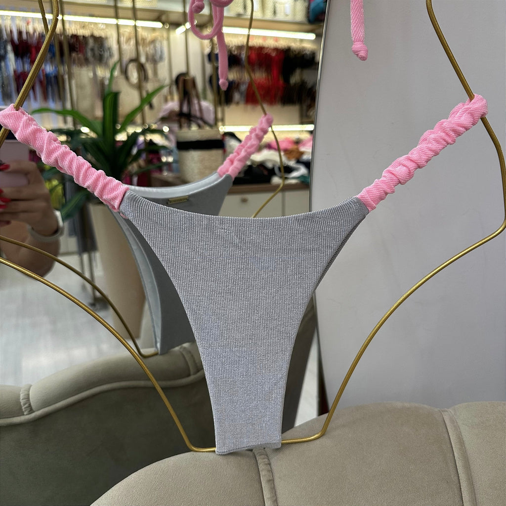 Calcinha Frufru Capri Prata e Rosa (top não incluso)