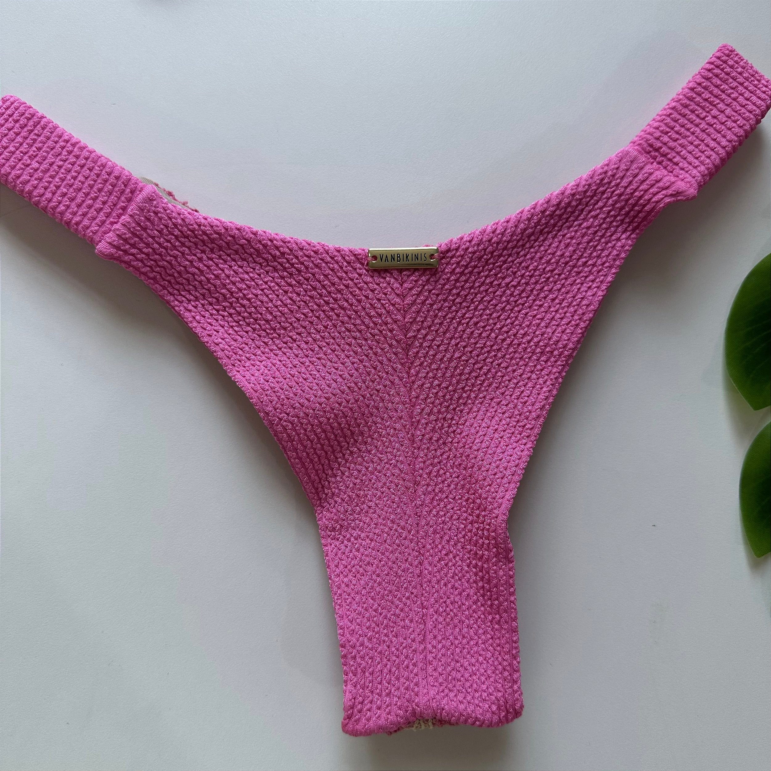 Calcinha Fita Trancoso Rosa (BUSTO NÃO INCLUSO)