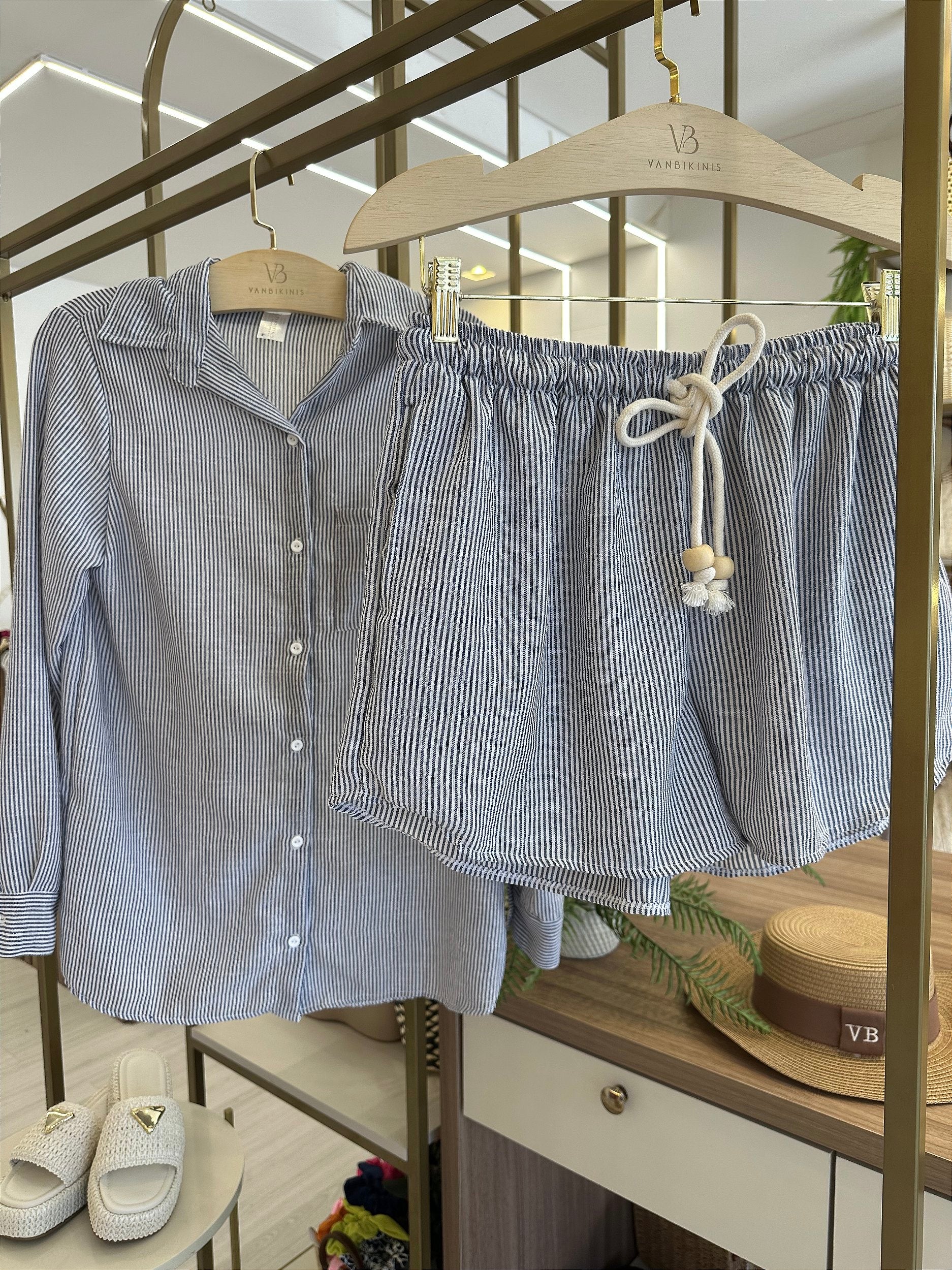 Camisa + shorts bolso micro linho listras marinho