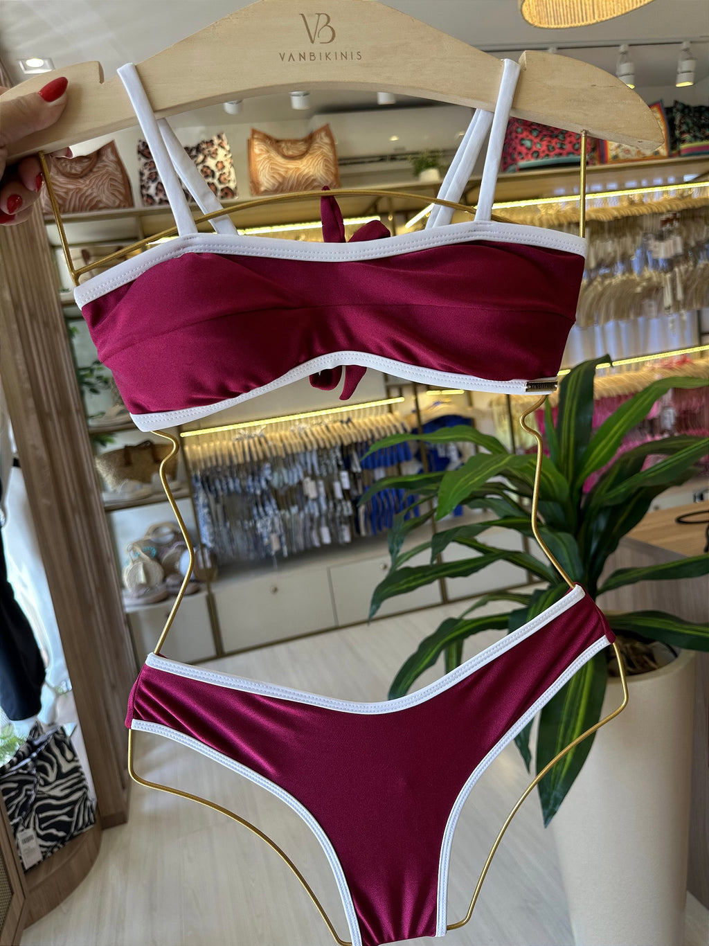 Top com bojo removível 2304 Glow bordo e Viés branco ( CALCINHA NÃO INCLUSO)