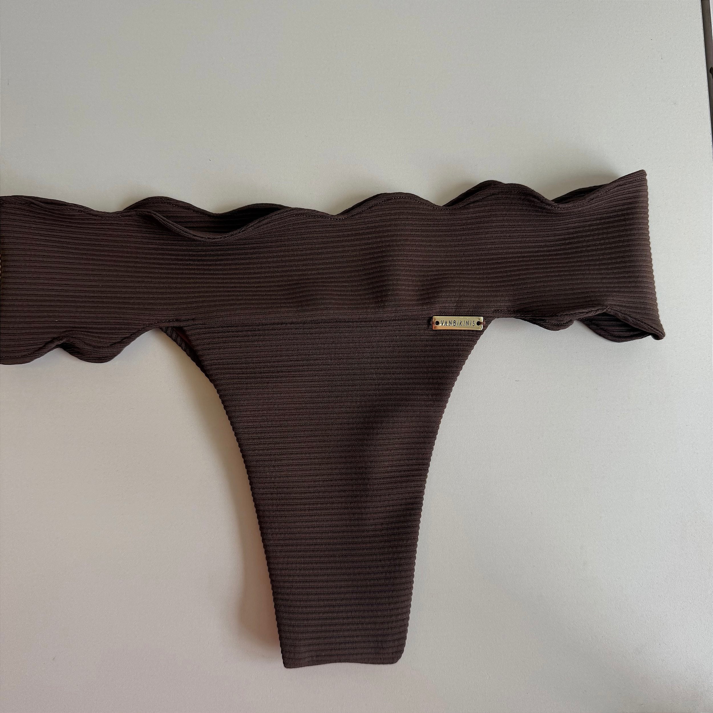 Calcinha Nuvem Celinne marrom (BUSTO NÃO INCLUSO)