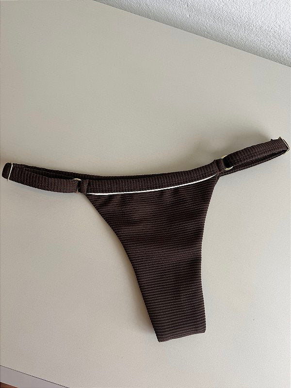 Calcinha Regulagem Celinne Marrom e Off White (BUSTO NÃO INCLUSO)