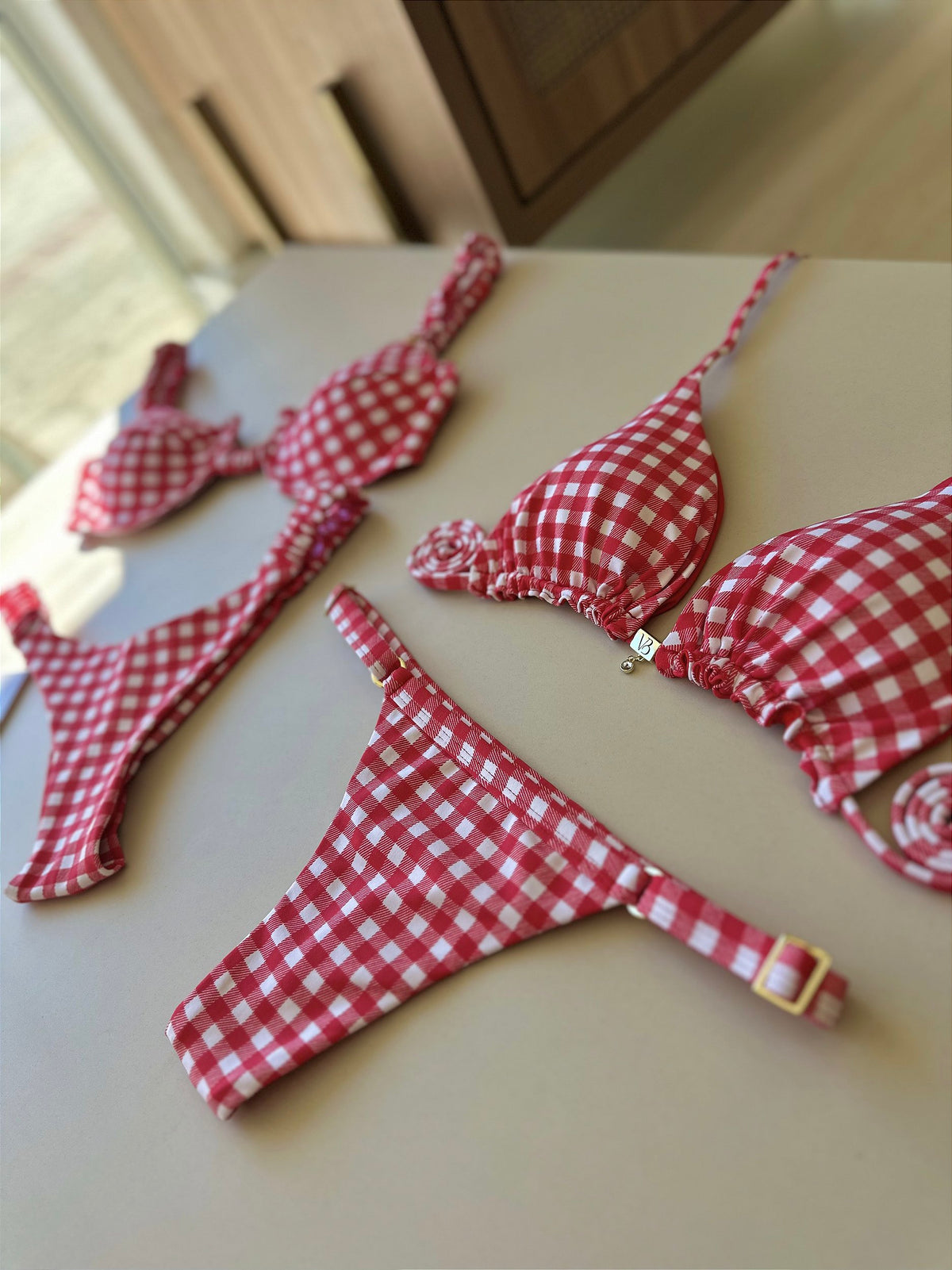 Cortininha Xadrez vermelho (CALCINHA NÃO INCLUSO)