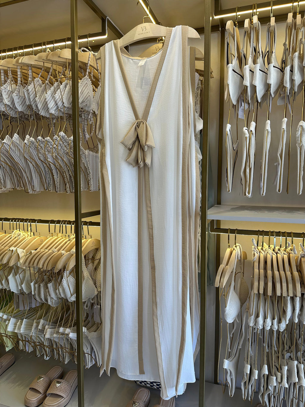 Saída Verona laços Off white e café com leite